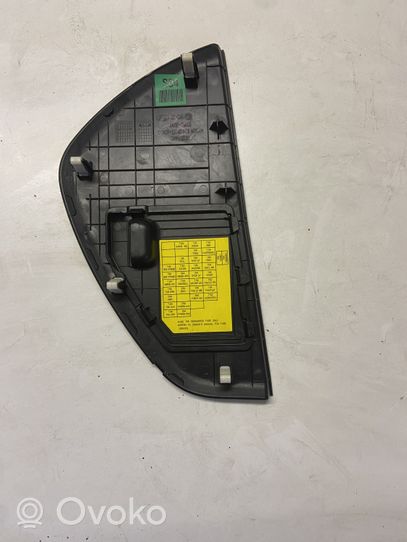 Hyundai Genesis Dashboard side end trim 847812M000