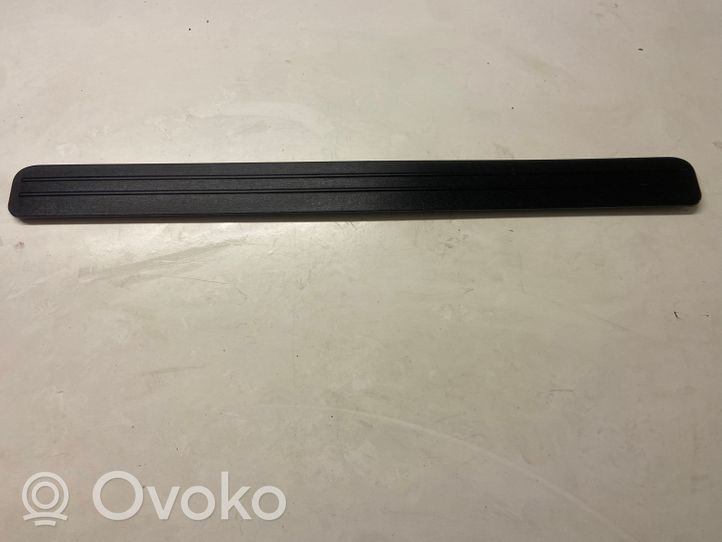 Hyundai Genesis Side skirt front trim 858752M000