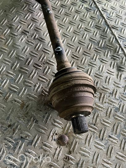 Volkswagen Multivan T4 Front driveshaft 