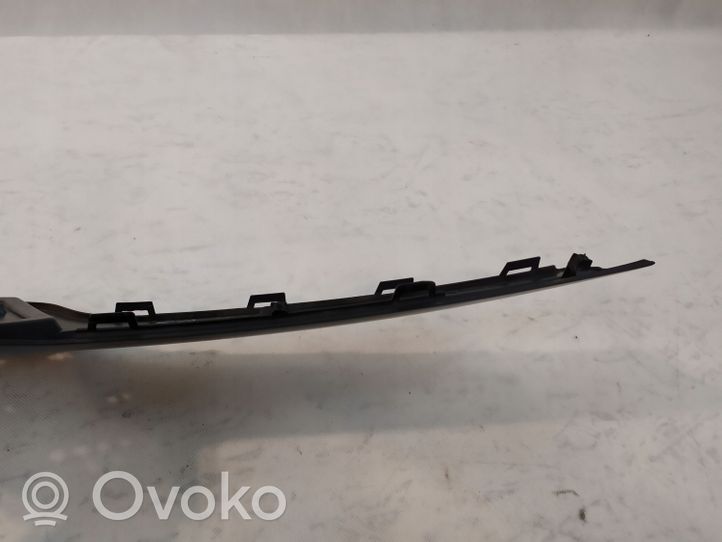 Renault Twingo II Griglia superiore del radiatore paraurti anteriore 620783403R