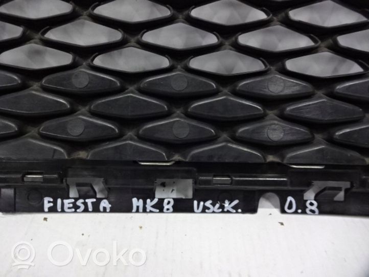 Ford Fiesta Front bumper upper radiator grill 