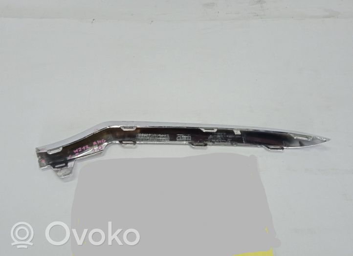 Mercedes-Benz E AMG W212 Modanatura separatore del paraurti anteriore A2128850700