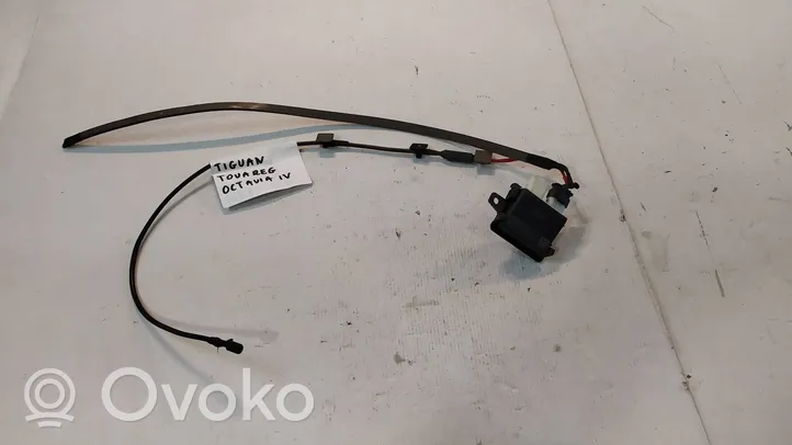 Volkswagen Tiguan Bagažinės dangčio valdymo blokas 3G0962245C