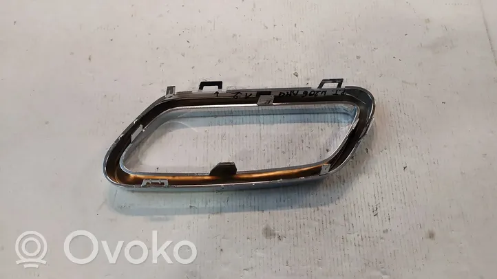 Mercedes-Benz C W205 Listwa zderzaka tylnego A2058858403