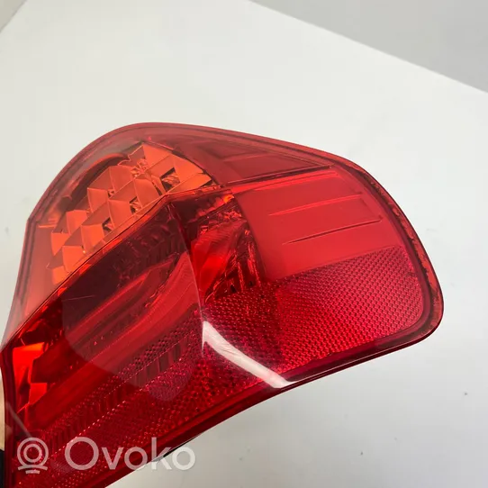 BMW 3 E90 E91 Lampa tylna 7289426