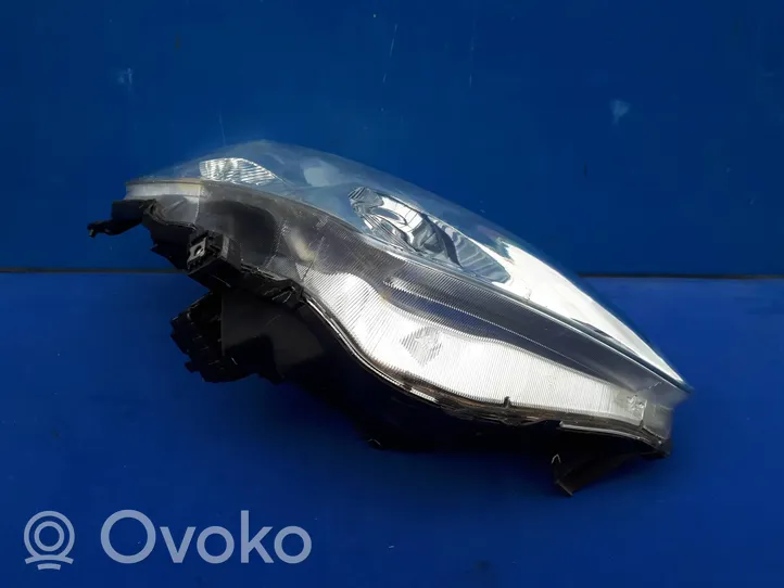 Nissan Pixo Lampa przednia 10017115