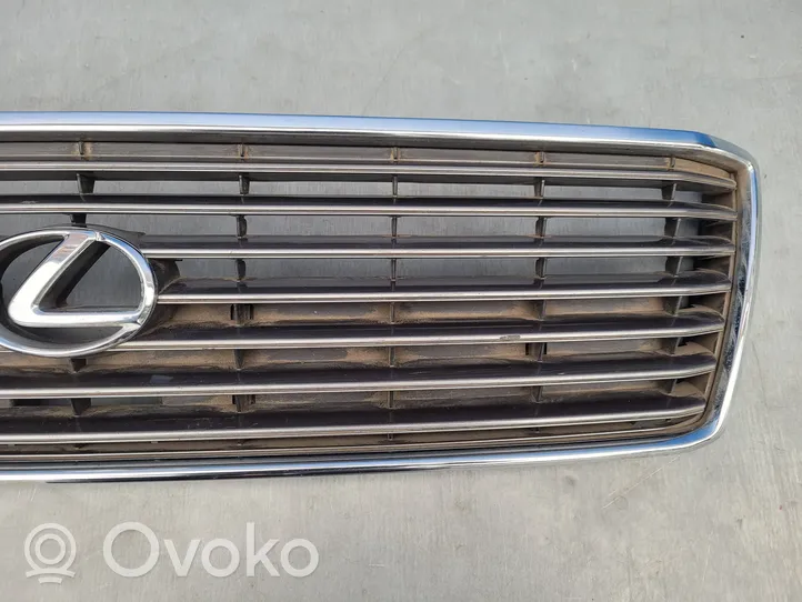 Lexus LS 400 Grille calandre supérieure de pare-chocs avant 5315550030