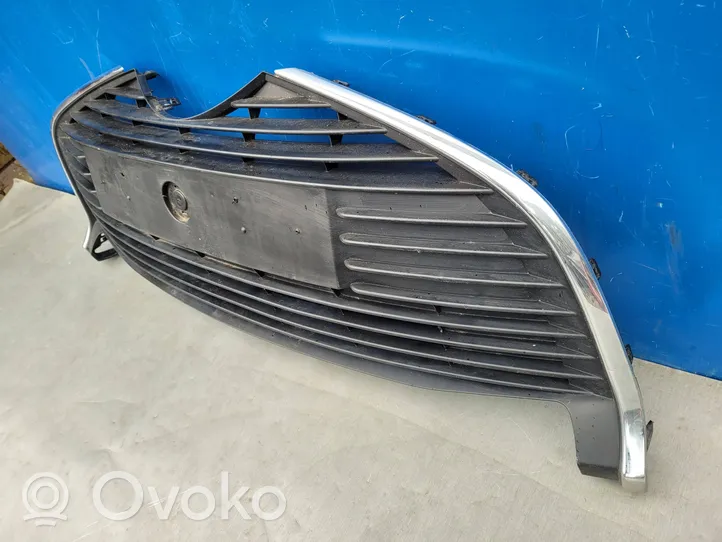 Toyota Yaris Grille inférieure de pare-chocs avant 531020D040