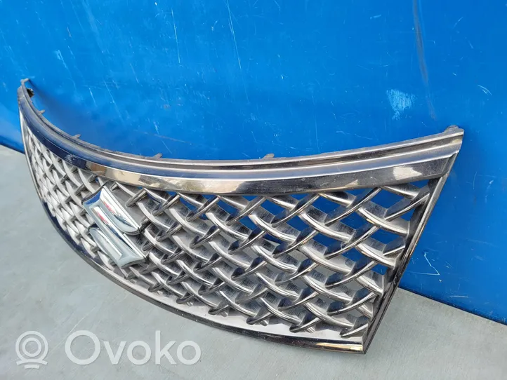 Suzuki Kizashi Grille de calandre avant 7174157L00