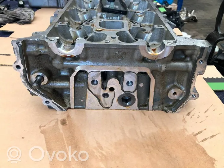 Ford Kuga III Engine head 