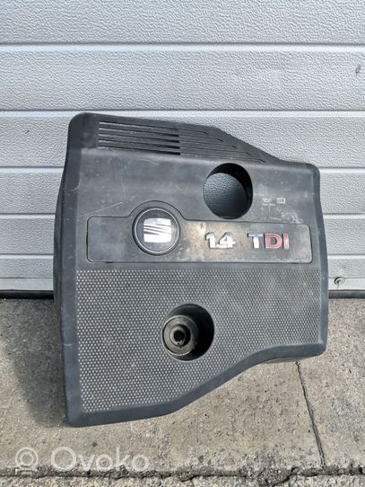 Seat Arosa Variklio dangtis (apdaila) 045103925G