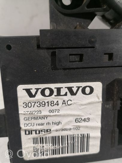 Volvo V50 Silniczek podnoszenia szyby drzwi tylnych 30739184AC