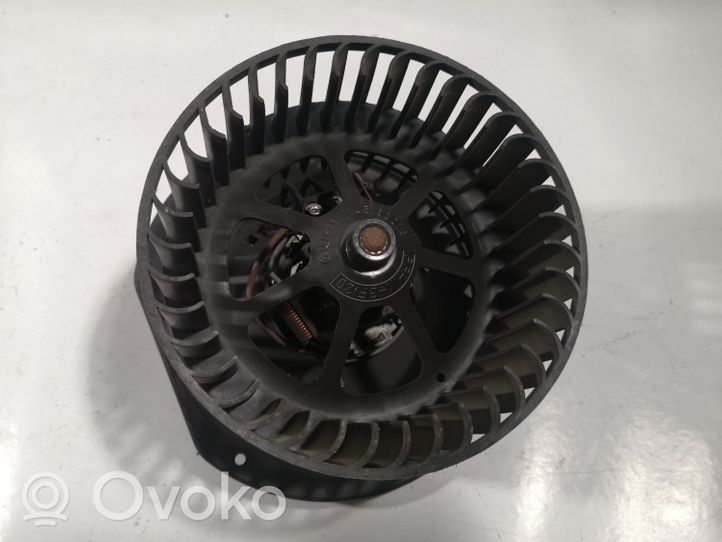 Ford Galaxy Pečiuko ventiliatorius/ putikas 95NW18456C