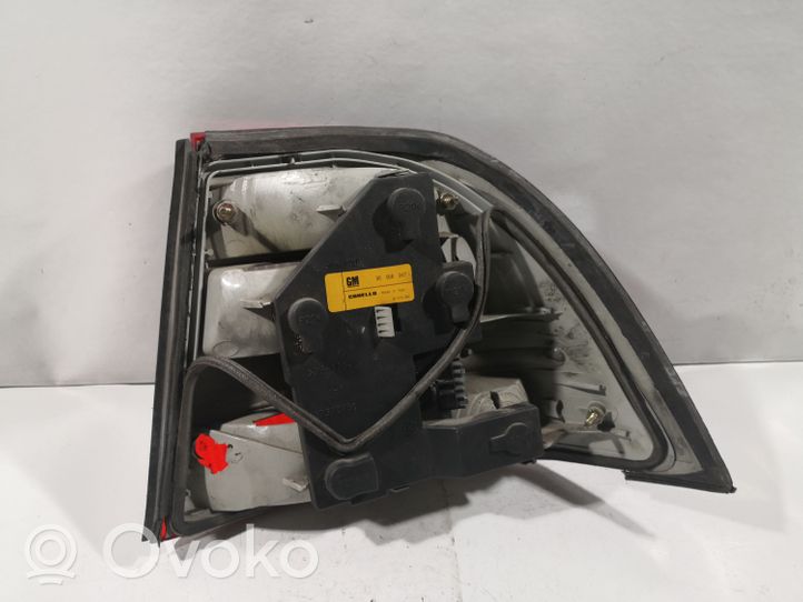 Opel Vectra B Galinis žibintas kėbule 90568047