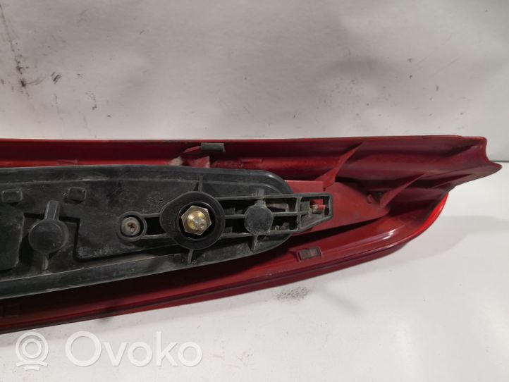 Fiat Punto (188) Luci posteriori 46794078