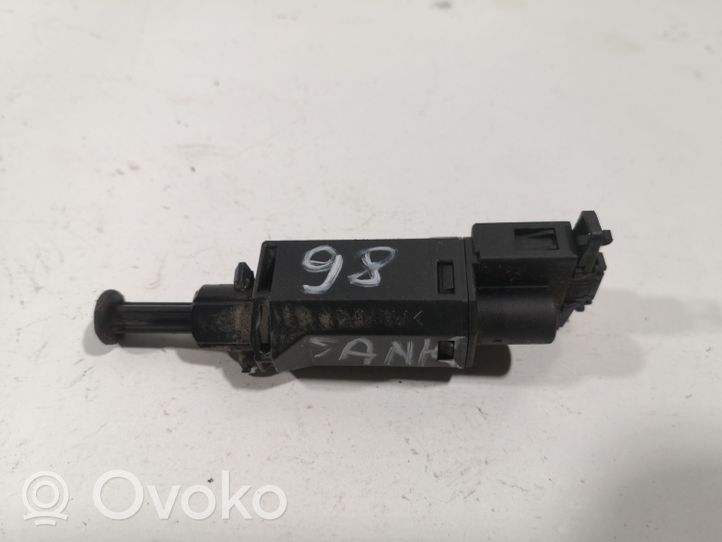 Audi A3 S3 8L Czujnik położenia pedału sprzęgła 927189D