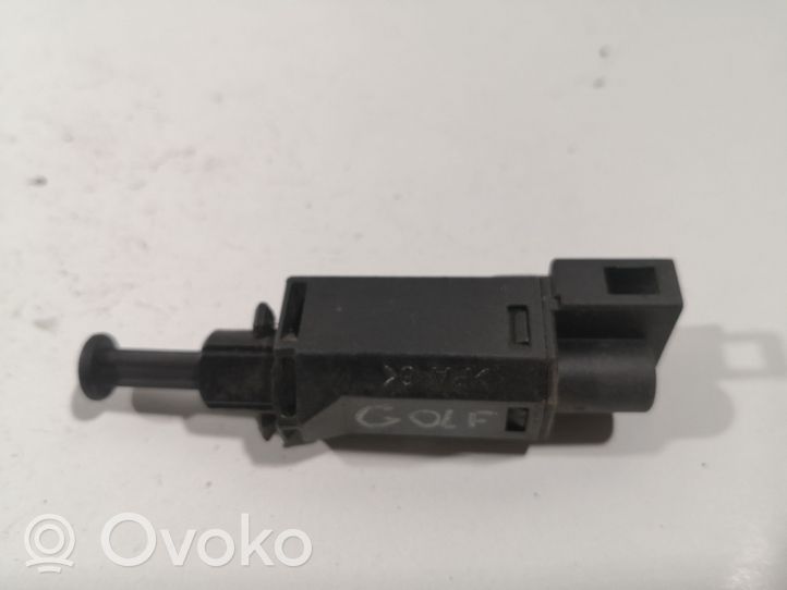 Volkswagen Golf IV Czujnik położenia pedału sprzęgła 927189D