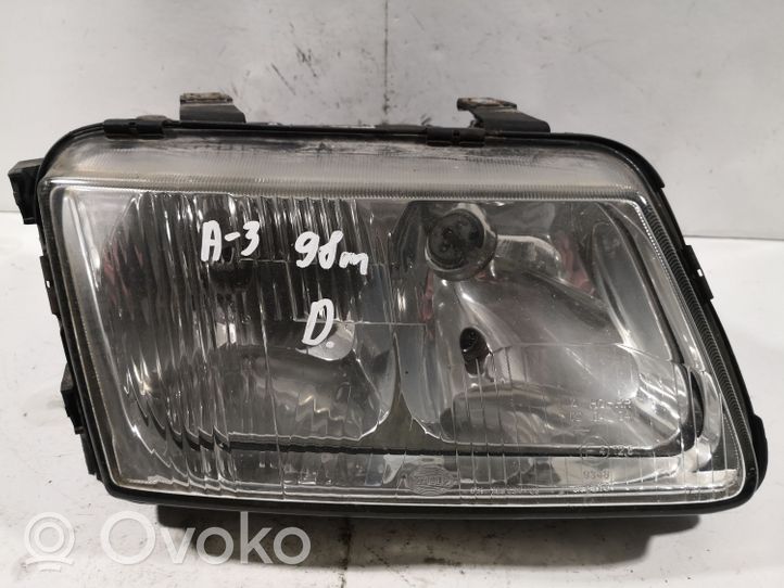 Audi A3 S3 8L Lampa przednia 96303600