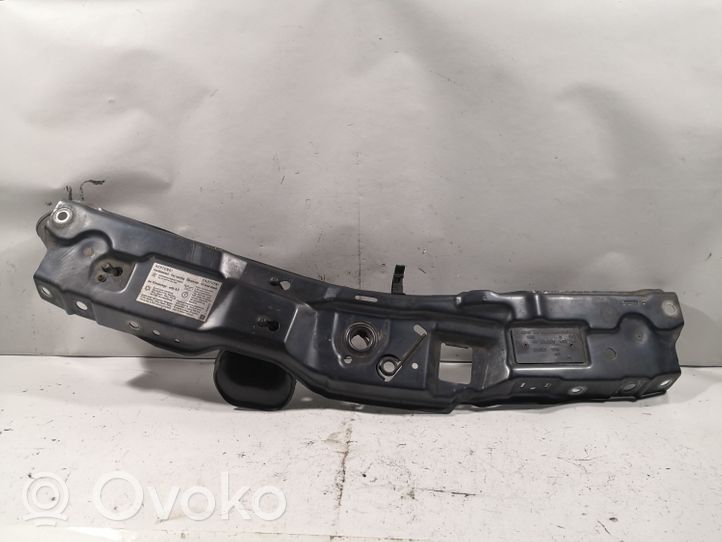 Opel Meriva A Radiateur panneau supérieur d'admission d'air 93301873