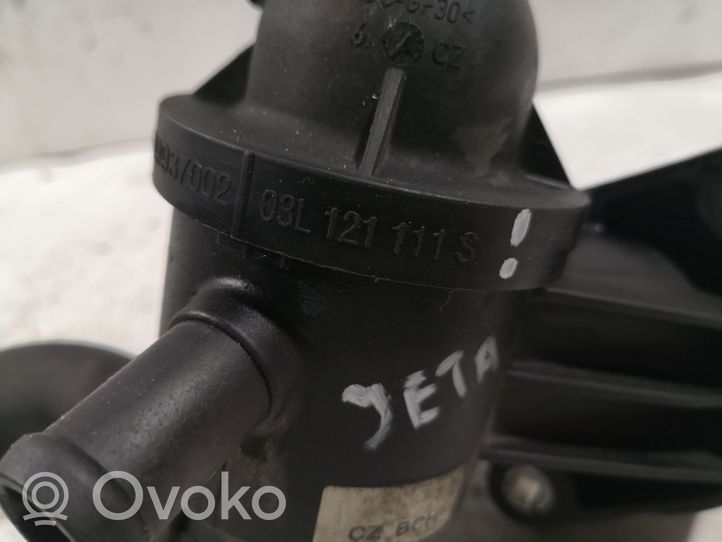 Volkswagen Jetta VI Termostat / Obudowa termostatu 03L121111S