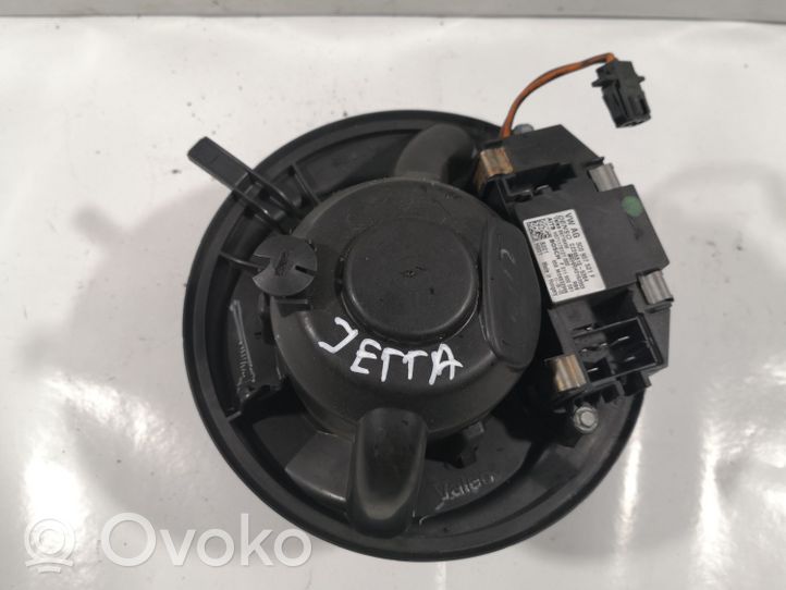 Volkswagen Jetta VI Pečiuko ventiliatorius/ putikas 3C0907521F