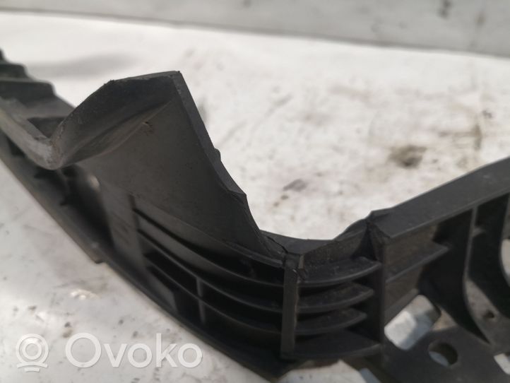 Volkswagen Transporter - Caravelle T5 Support de pare-chocs arrière 7H0807394C