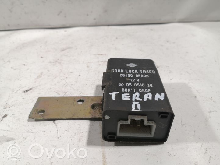 Nissan Terrano Oven ohjainlaite/moduuli 05051030