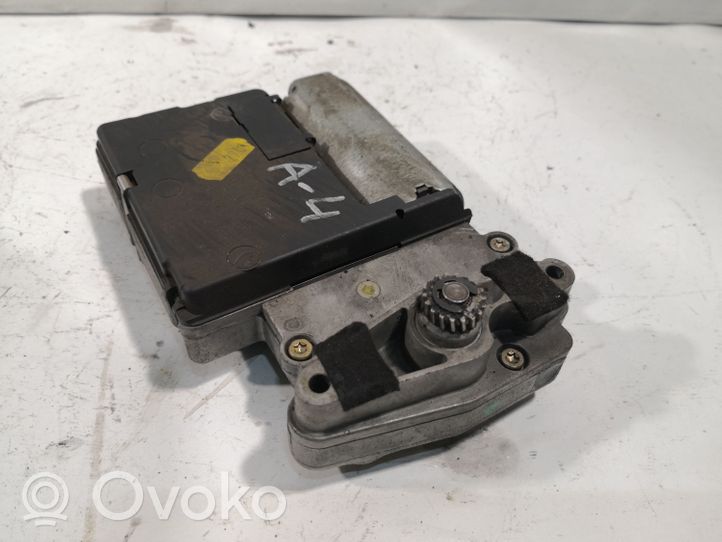 Audi A4 S4 B5 8D Motore/attuatore 8D0959591