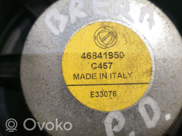 Alfa Romeo Brera Garsiakalbis (-iai) priekinėse duryse 46841950