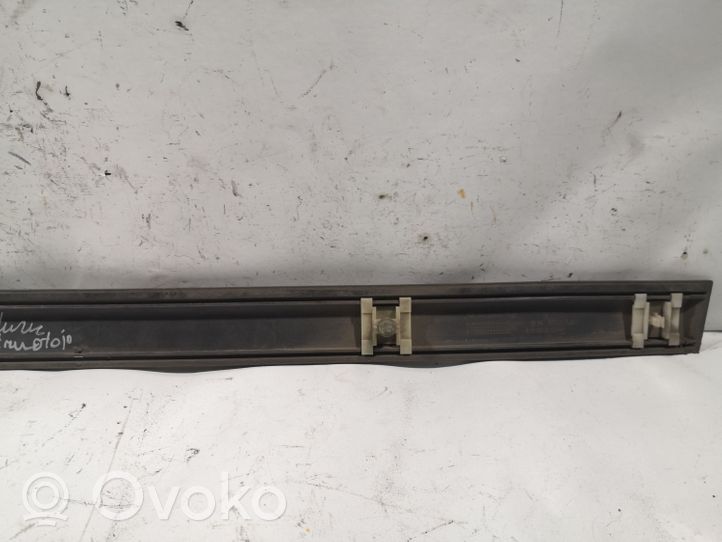 Volkswagen Golf III Moulure de porte avant 1H4853515