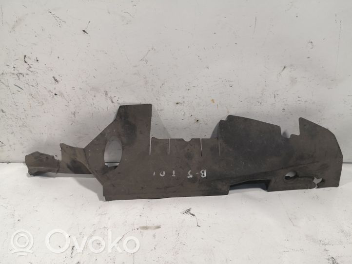 Volkswagen PASSAT B5 Wlot / Kanał powietrza intercoolera 3B0121283F