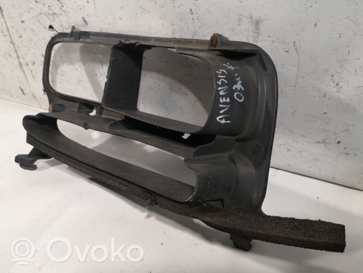 Toyota Avensis T250 Priešrūkinio žibinto apdaila/ grotelės 5212805040