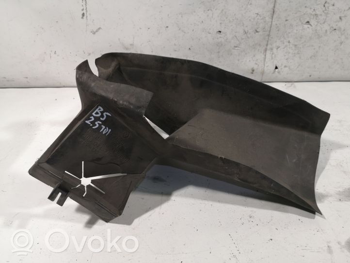 Volkswagen PASSAT B5 Canale guida dell’aria dell’intercooler 3B0121467B