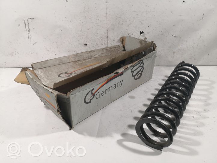 Mercedes-Benz E W124 Front coil spring 