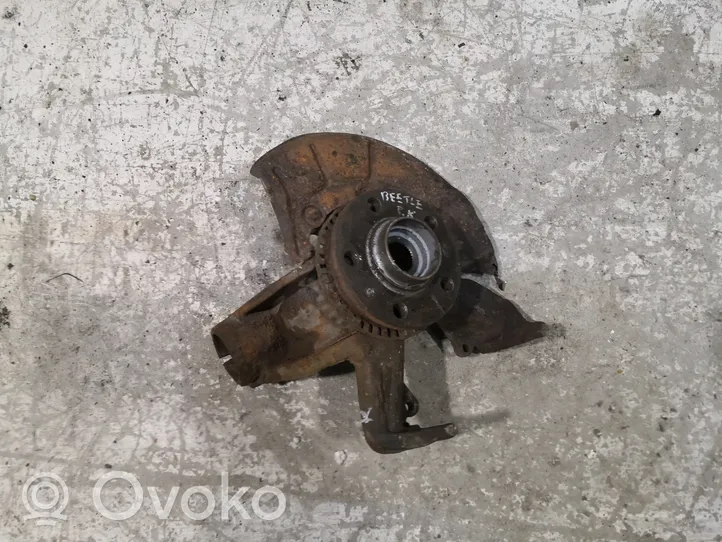 Volkswagen New Beetle Front wheel hub 