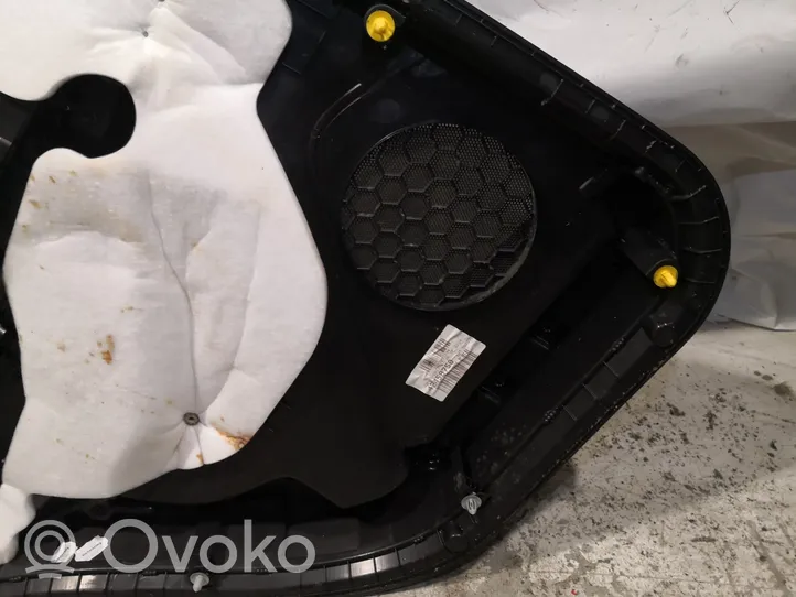 Opel Mokka X Takaoven verhoilu 42458750