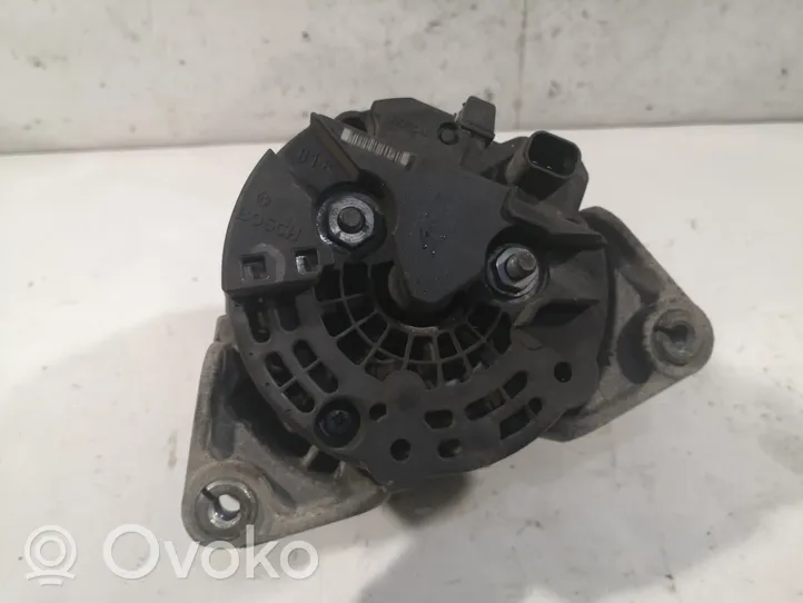 Opel Astra H Alternator 