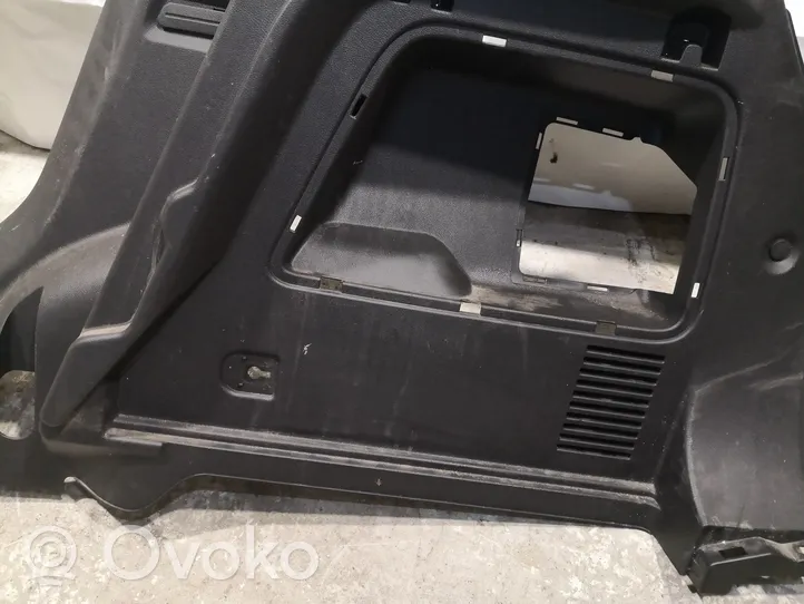 Opel Mokka X Trunk/boot lower side trim panel 95405571