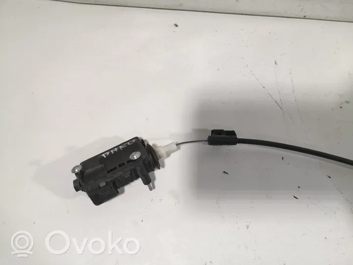 Opel Astra H Siłownik klapki wlewu paliwa 315242409