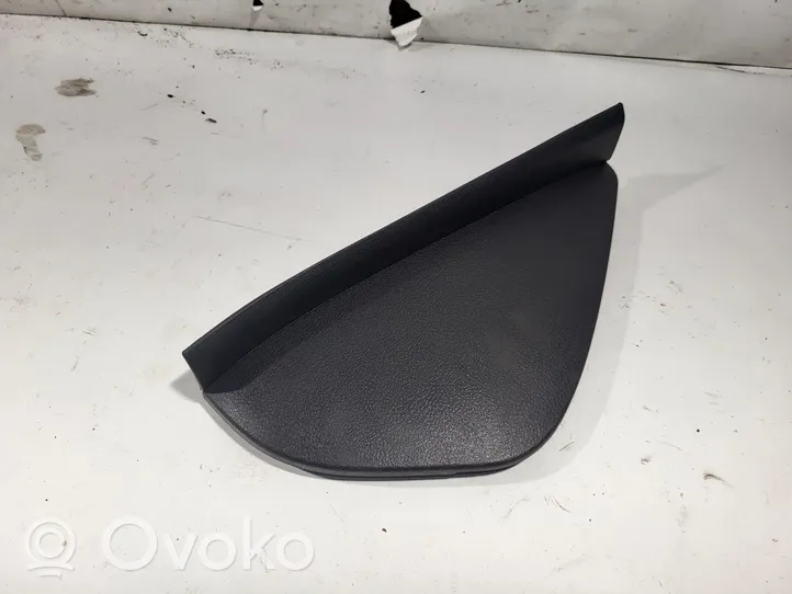 Volkswagen Golf Plus Panelės apdailos skydas (šoninis) 5M0858248E