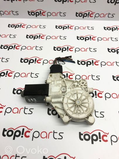 BMW 3 E92 E93 Front door window regulator motor 0130822403