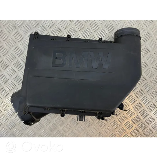 BMW 5 F10 F11 Boîtier de filtre à air 7604404