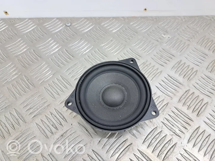 BMW 5 F10 F11 Enceinte de plage arrière 9169689