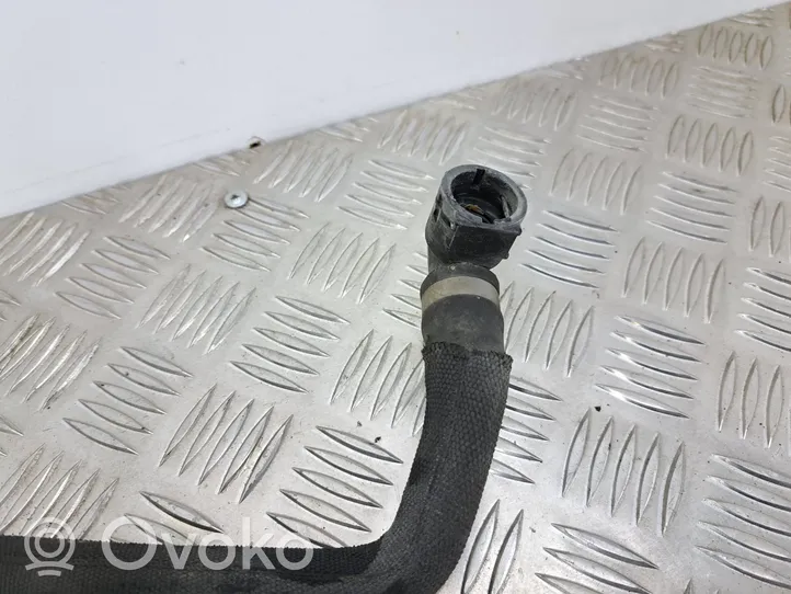 BMW 5 F10 F11 Engine coolant pipe/hose 7600836