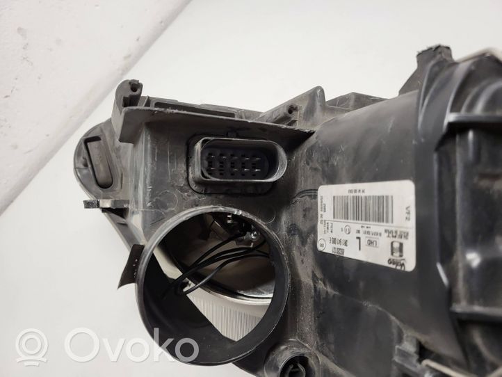 Seat Exeo (3R) Lampa przednia 3R1941005E