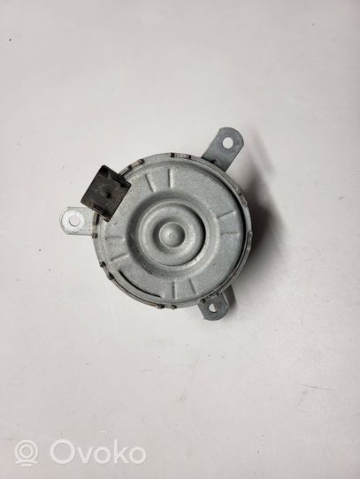 Dodge Challenger Ventilatore di raffreddamento elettrico del radiatore M153952