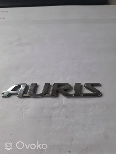 Toyota Auris E180 Logo, emblème de fabricant 7544202140