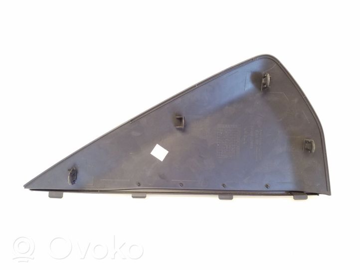 Nissan Qashqai Kita panelės detalė 68499JD900