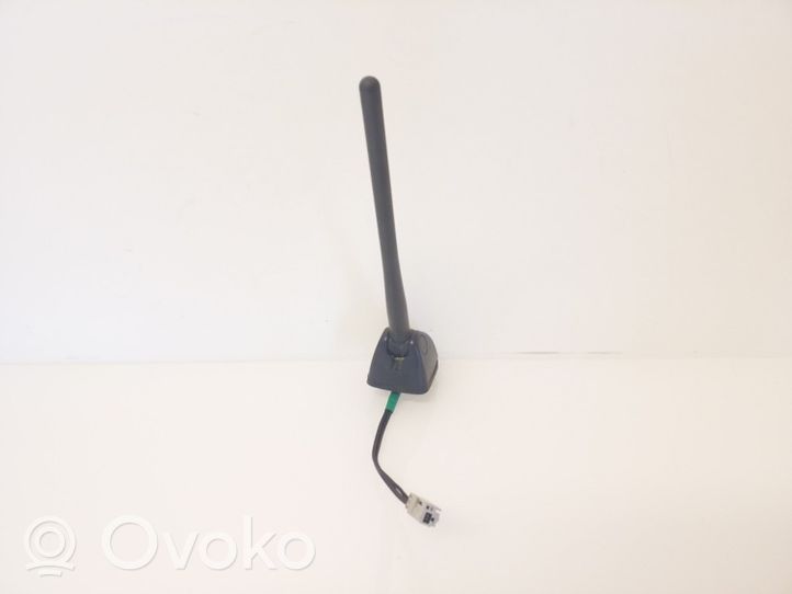 Nissan Juke I F15 Radion antenni 