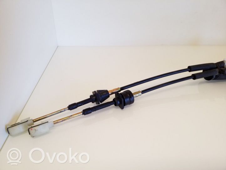 Mitsubishi Grandis Gear shift cable linkage 